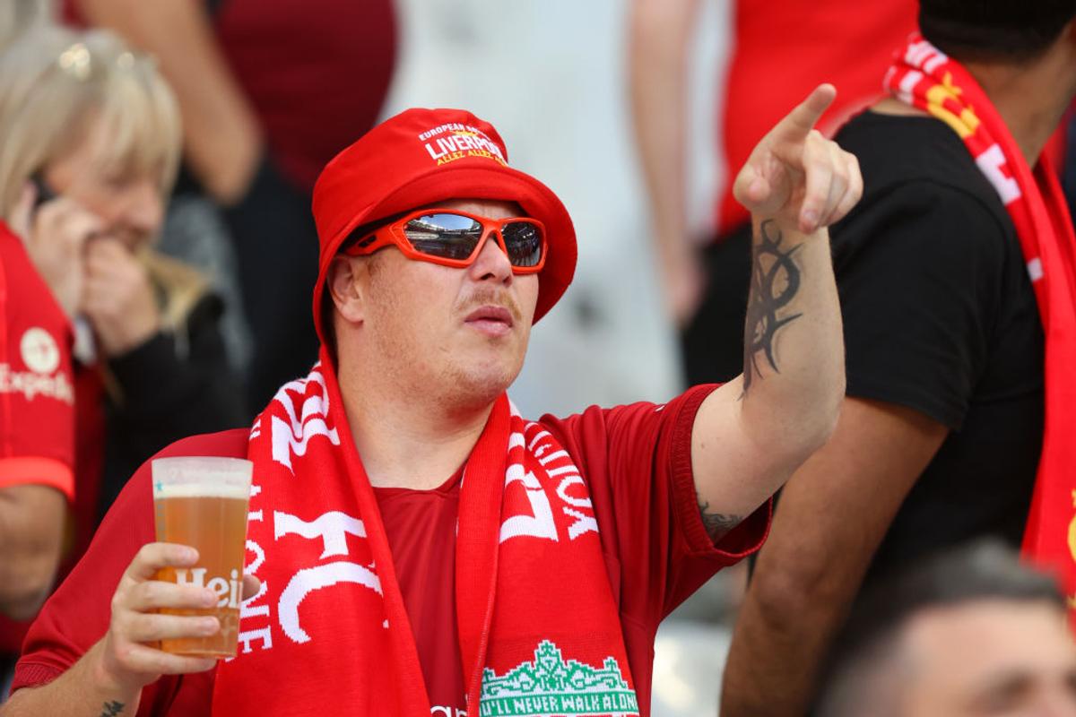 Imagine de colecție la finala UCL » Mircea Lucescu, Ion Țiriac și Ronaldo în tribune la Liverpool - Real Madrid