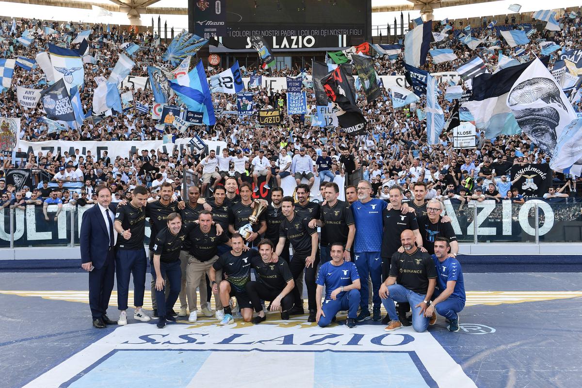 Ștefan Radu, „Il Boss”: 15 ani, 427 de meciuri și 6 trofee în culorile lui Lazio! Maurizio Sarri îl propune în conducere, dar clubul l-a trimis altundeva