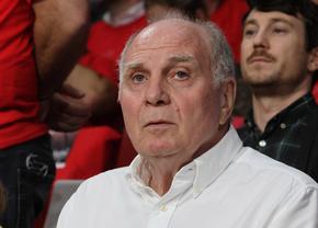 Uli Hoeness despre Olise și Real: Poziția clubului rămâne fermă.