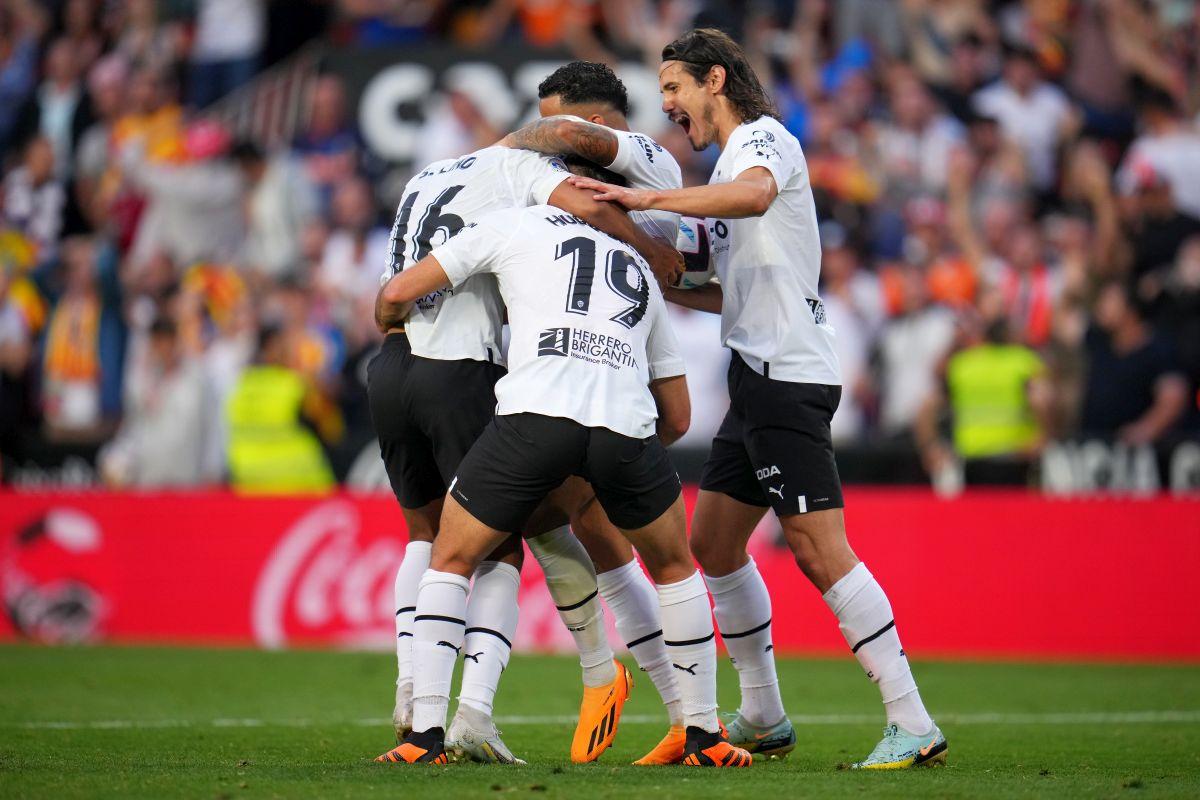 Valencia - Espanyol 2-2 » Derby nebun la retogradare! „Liliecii” au egalat în minutul 90+3, dar tot nu sunt siguri de rămânerea în La Liga