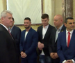 Imagini de neînțeles la sosirea lui Dinamo! » Gardă de onoare, antemergătoare BMW și circulație blocată