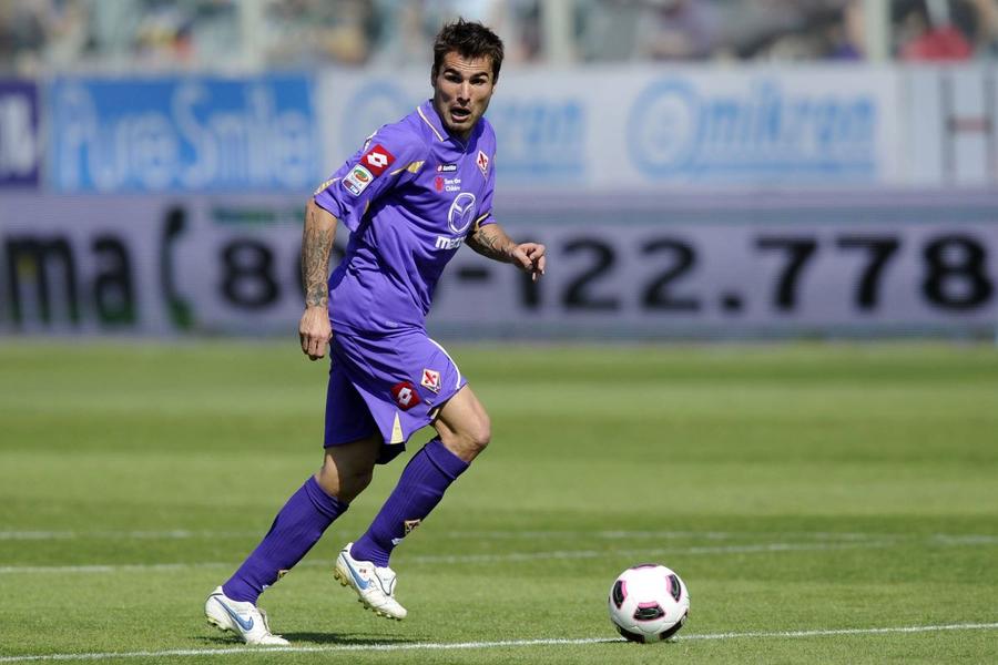 Adrian Mutu, în perioada când făcea furori în Serie A cu Fiorentina / Foto:: Imago Adrian Mutu a „dat din casă” în Gazzetta dello Sport: „Ei sunt cei 3 fotbaliști care îi pot pune probleme Bolognei”