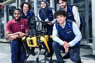 Aici s-a ajuns: BMW folosește un patruped robot de la Boston Dynamics pentru a monitoriza o fabrică din UK