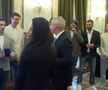 Imagini de neînțeles la sosirea lui Dinamo! » Gardă de onoare, antemergătoare BMW și circulație blocată