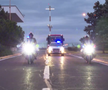 Imagini de neînțeles la sosirea lui Dinamo! » Gardă de onoare, antemergătoare BMW și circulație blocată