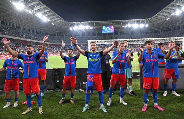 Jucătorul de la FCSB este îndemnat să plece de urgență: „Nu are de ce să stea”