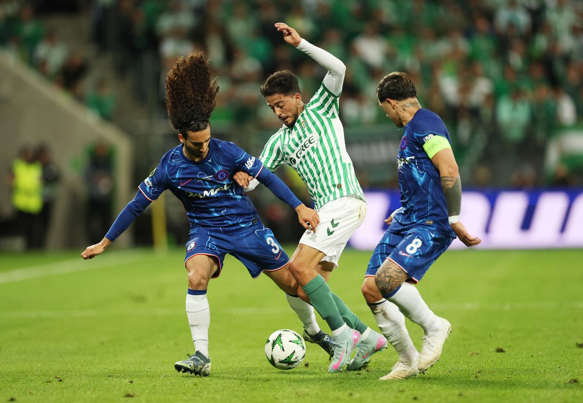 Betis - Chelsea 1-4 » Londonezii și-au umilit adversarii pe finalul meciului și au câștigat UEFA Conference League