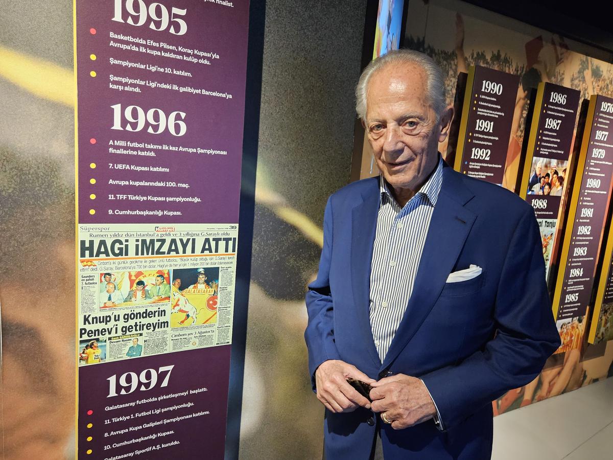 Legenda lui Galatasaray i-a ajutat pe români să evadeze: „Noi suntem «kardeș», ca «frații»” + Turiștii, Becali și portofelul