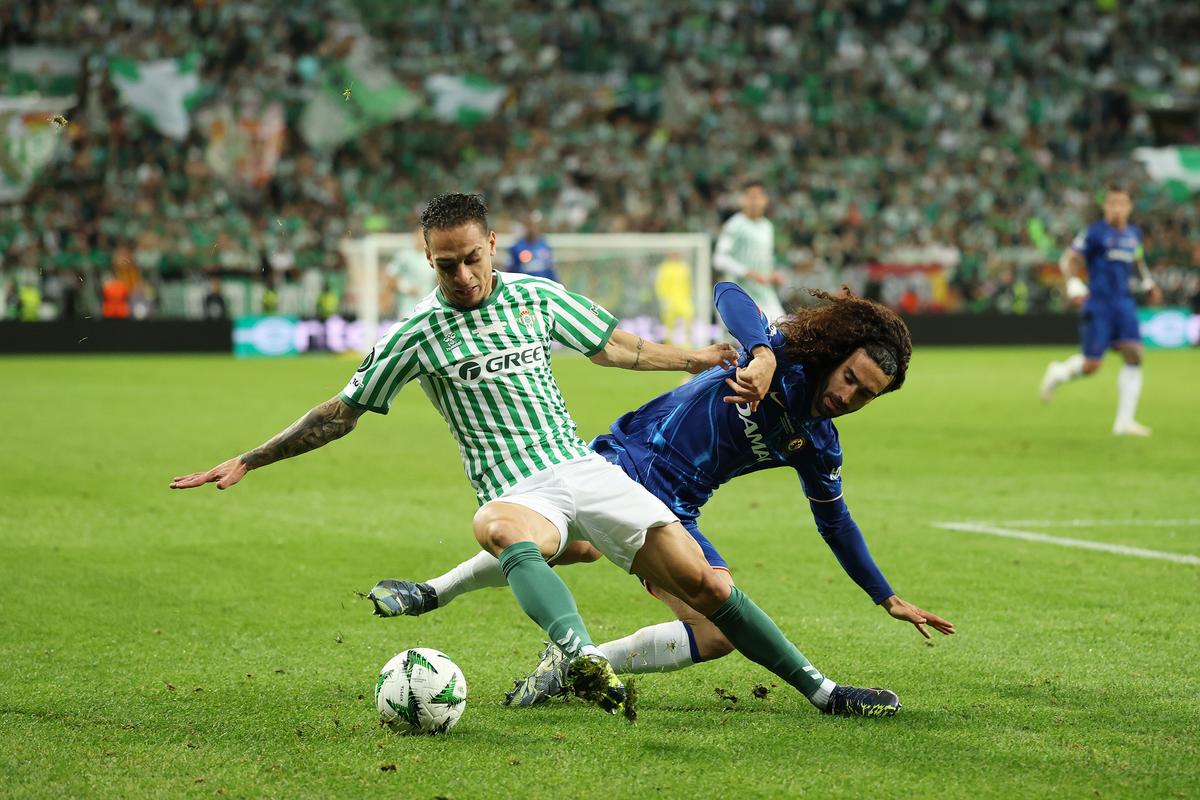 Betis - Chelsea 1-4 » Londonezii și-au umilit adversarii pe finalul meciului și au câștigat UEFA Conference League