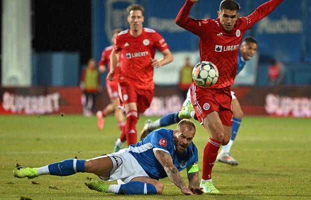 Universitatea Craiova transferă din Superliga! Semnează în scurt timp: oltenii dau la schimb un fotbalist