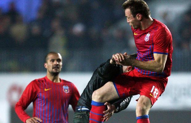 „Bătaie de 10 secunde” » La 14 ani de la un incident terifiant, războinicul FCSB răspunde: „Dacă azi l-aș mai lovi?”