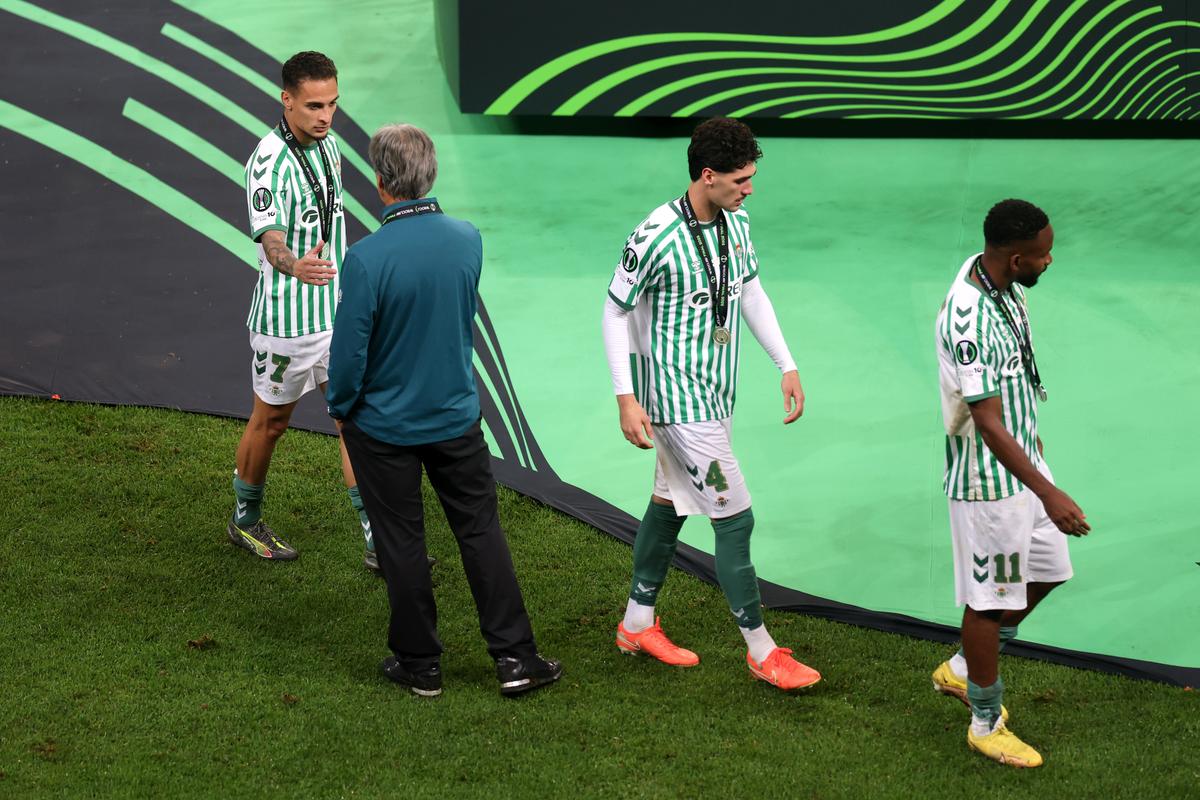 Betis - Chelsea 1-4 » Londonezii și-au umilit adversarii pe finalul meciului și au câștigat UEFA Conference League