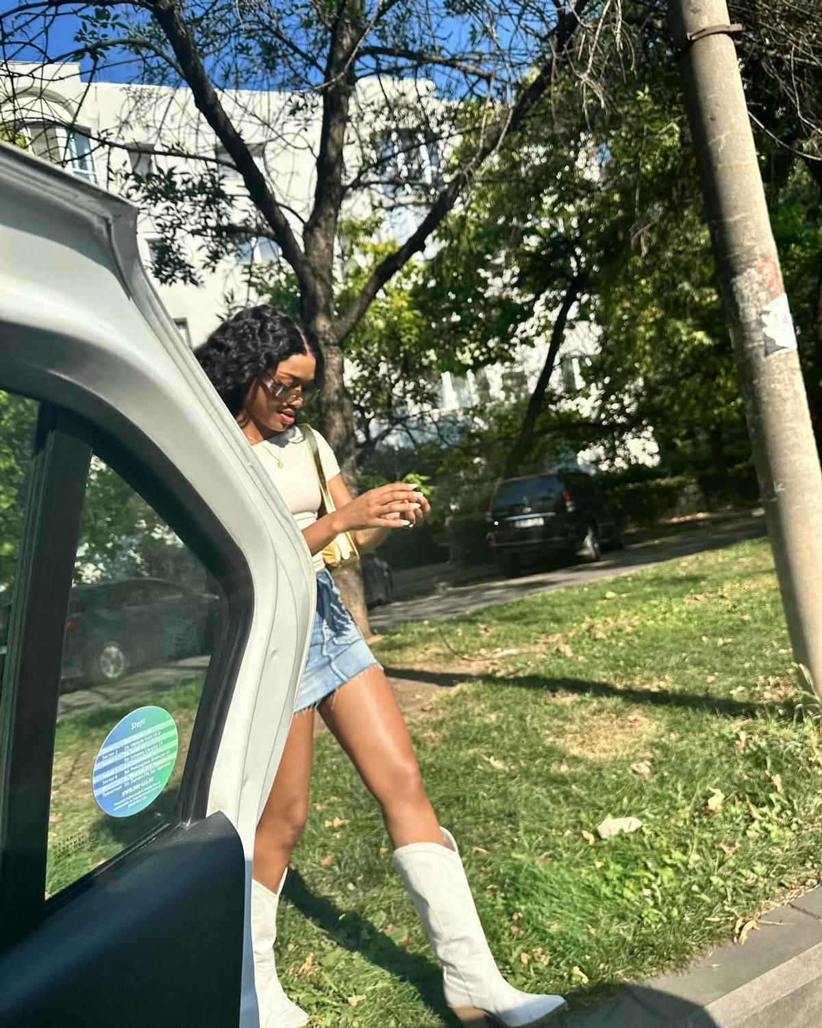 Suspectat că se dă lovit, Ngezana a plecat din România cu o scrisoare: „Mi-e dor de tine, superstarule!”