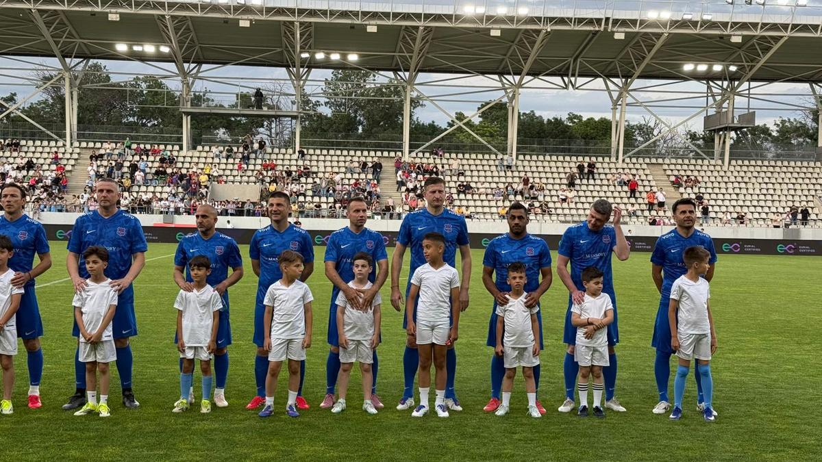 Rămâne cum am stabilit: duelul UEFAntastic s-a încheiat precum în urmă cu două decenii » Pe gazon, FCSB - Rapid n-a fost deloc un demonstrativ