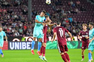 Alexandru Benga a semnat noul contract în Superliga