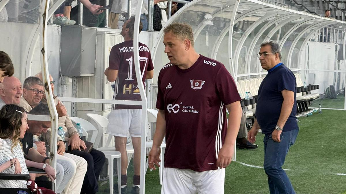 Rămâne cum am stabilit: duelul UEFAntastic s-a încheiat precum în urmă cu două decenii » Pe gazon, FCSB - Rapid n-a fost deloc un demonstrativ