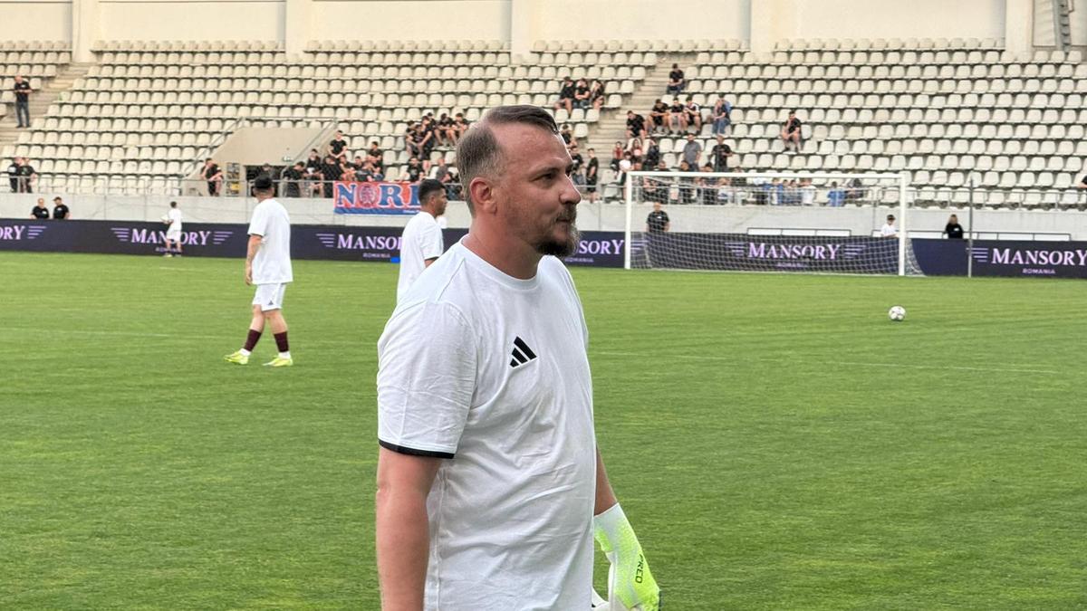 Rămâne cum am stabilit: duelul UEFAntastic s-a încheiat precum în urmă cu două decenii » Pe gazon, FCSB - Rapid n-a fost deloc un demonstrativ
