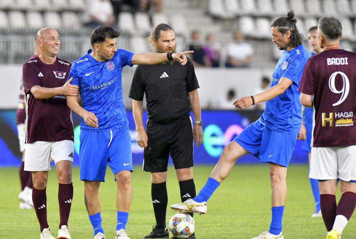 Rămâne cum am stabilit: duelul UEFAntastic s-a încheiat precum în urmă cu două decenii » Pe gazon, FCSB - Rapid n-a fost deloc un demonstrativ