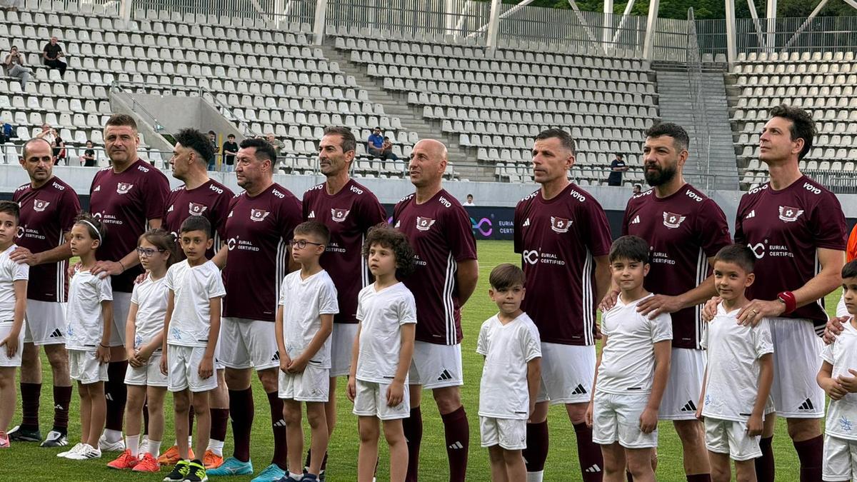Rămâne cum am stabilit: duelul UEFAntastic s-a încheiat precum în urmă cu două decenii » Pe gazon, FCSB - Rapid n-a fost deloc un demonstrativ