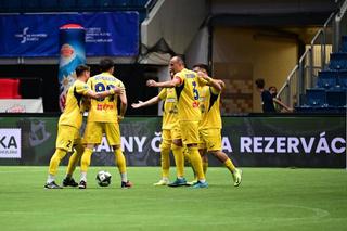 România a dominat Anglia și a obținut prima victorie la Campionatul European de minifotbal. Clasamentul grupei