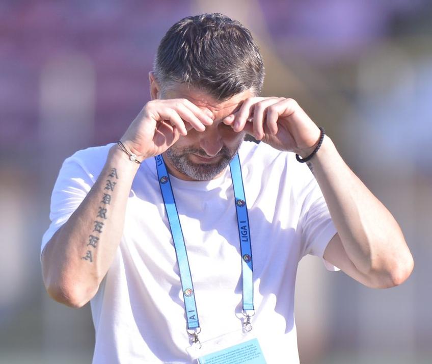Adrian Mihalcea (44 de ani), antrenorul „câinilor”, nu crede că situația este una dezastruoasă, în ciuda faptului că formația lui e ultima în play-out