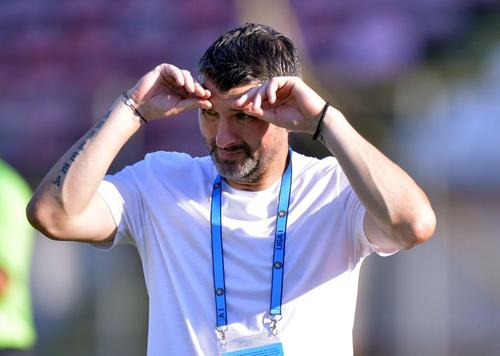 Antrenorul Viorel Moldovan (47 de ani) se desparte de Chindia Târgoviște și ar putea ajunge în locul lui Adrian Mihalcea la Dinamo.
