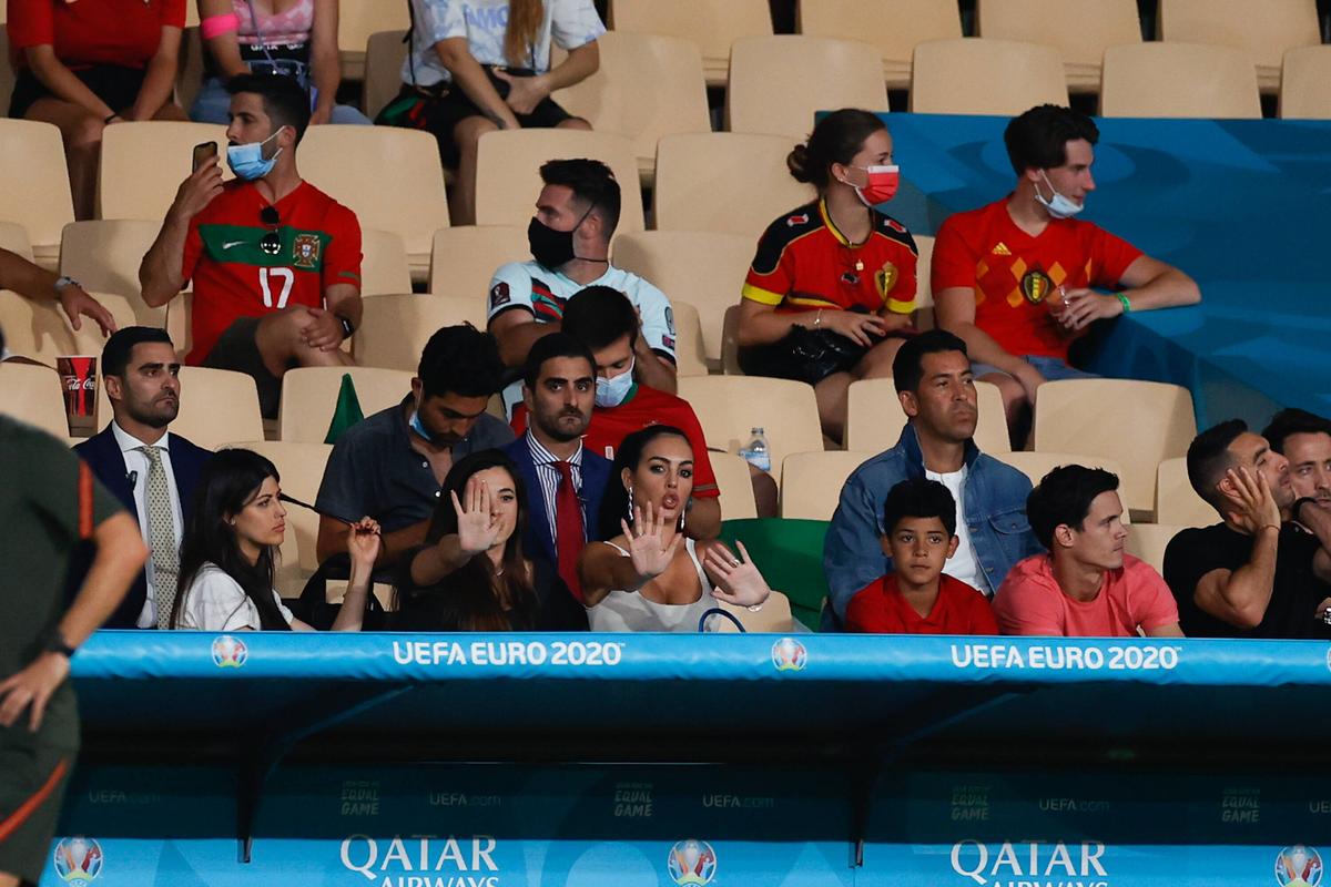 Georgina și Cristiano pe Netflix? Cum a apărut iubita lui Ronaldo la Belgia - Portugalia
