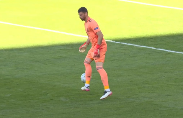 Autogol incredibil în Croația - Spania! Record nebun la Euro