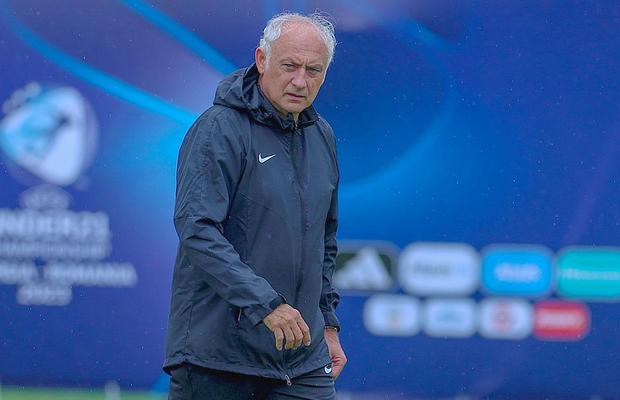 Mandorlini îl asigurase că rămâne la CFR Cluj, apoi i-au făcut vânt: „Mi s-au tăiat picioarele când am aflat”