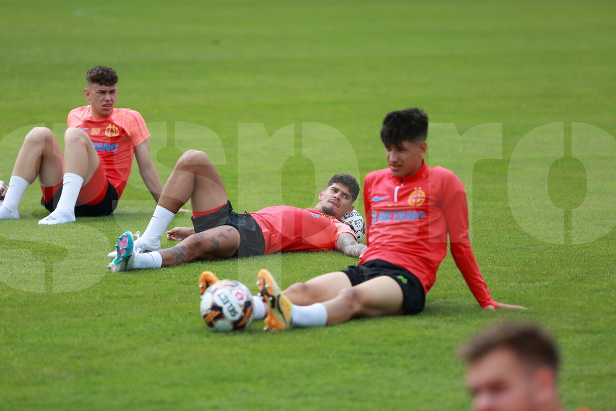 FCSB are un nou număr 9