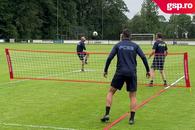 „Să consemnați cu exactitate cine a câștigat!” » SHOW cu MM, Charalabous și Mache la fotbal-tenis, în cantonamentul FCSB