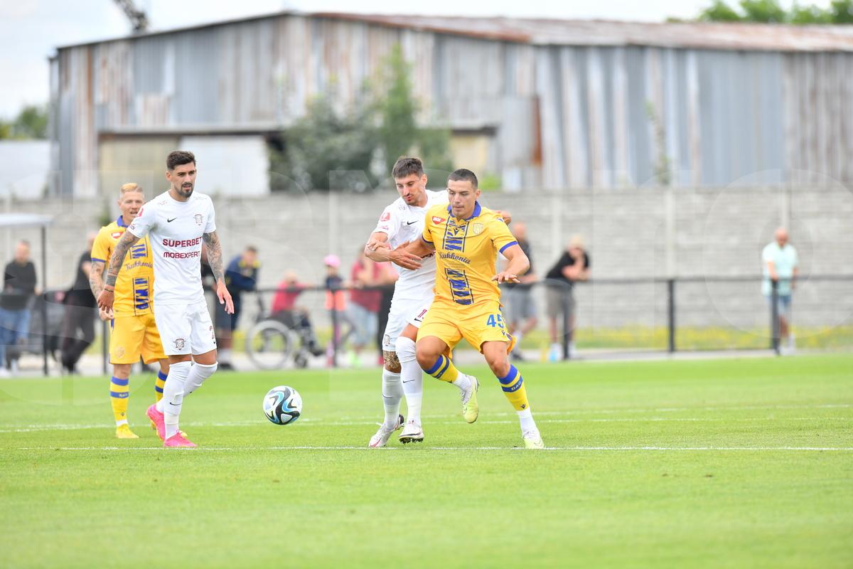 Jayson Papeau l-a pus la punct pe Gigi Becali: „Să ne lase în pace, să mai vadă o dată Rapid - FCSB 5-1. Îi mai batem de 10 ori!”