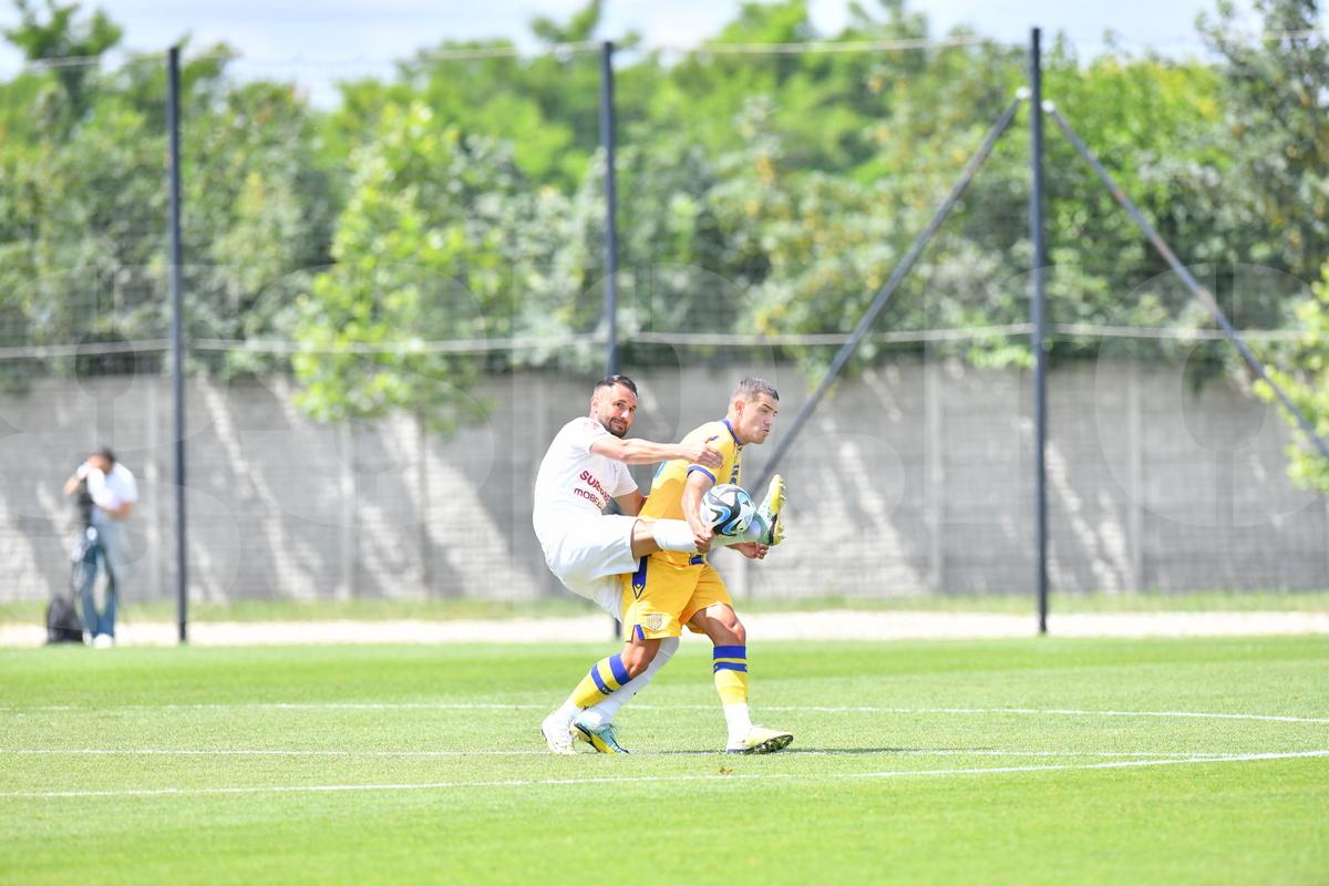 Jayson Papeau l-a pus la punct pe Gigi Becali: „Să ne lase în pace, să mai vadă o dată Rapid - FCSB 5-1. Îi mai batem de 10 ori!”