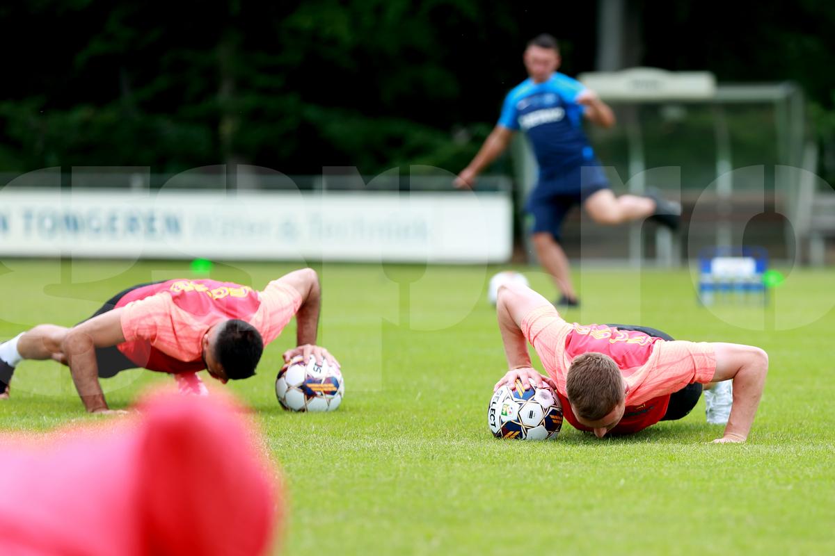 Panțîru e iarăși fotbalist, după doi ani și două luni de calvar! » Și-a lăsat fotografiat în detaliu genunchiul operat de 3 ori
