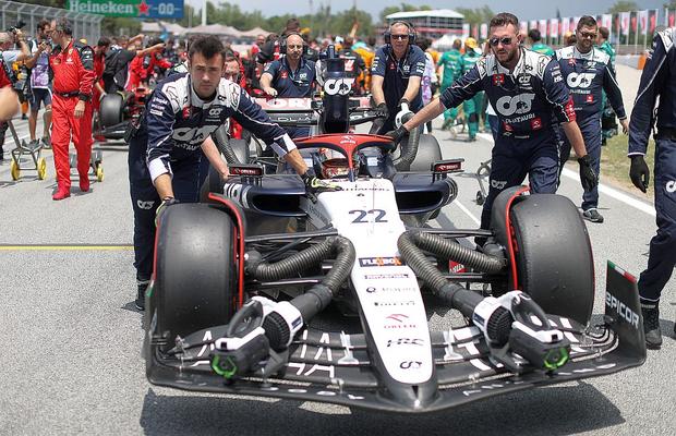 Anunț major în Formula 1: echipa cu pretenții își schimbă numele și sponsorii