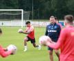 „Să consemnați cu exactitate cine a câștigat!” » SHOW cu MM, Charalabous și Mache la fotbal-tenis, în cantonamentul FCSB