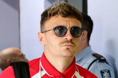 Bogdan Gavrilă, fostul mijlocaș al lui Dinamo, a fost ținta unei posibile escrocherii din partea unor agenți falși de fotbaliști, dar jucătorul de 31 de ani s-a prins de „plasa” întinsă.