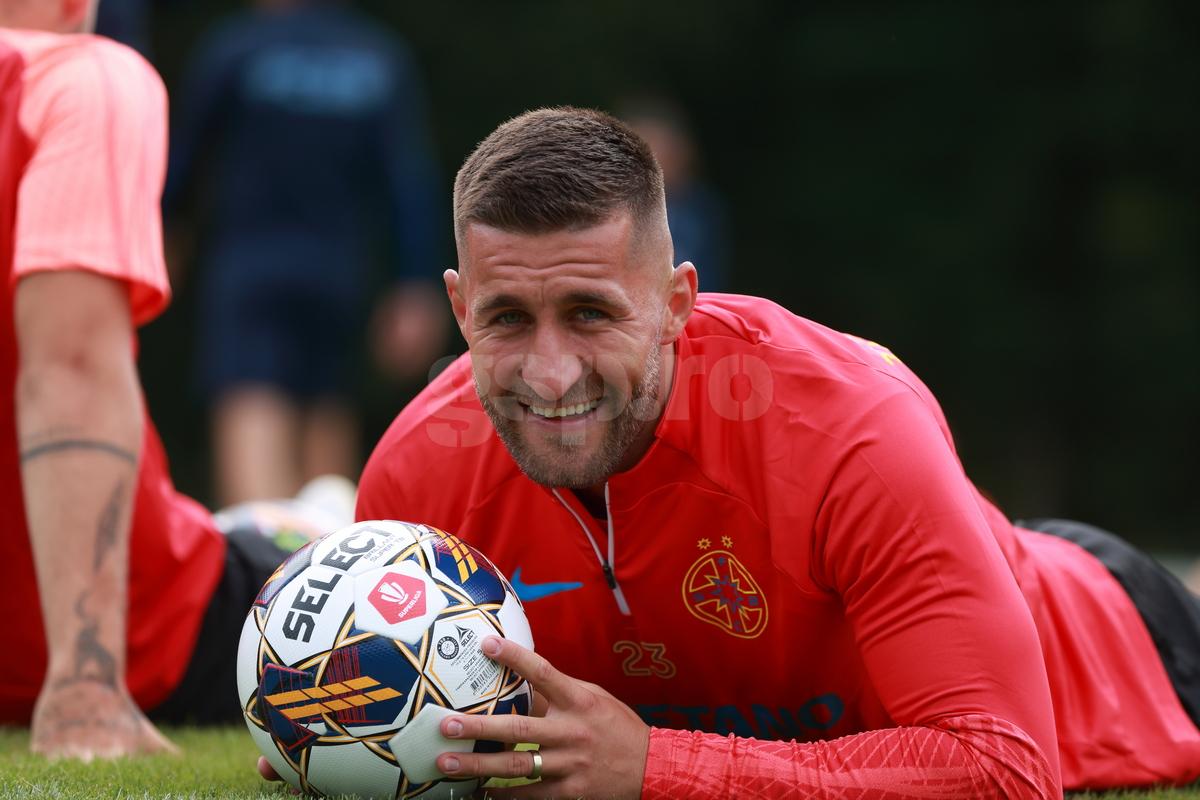 „Să consemnați cu exactitate cine a câștigat!” » SHOW cu MM, Charalabous și Mache la fotbal-tenis, în cantonamentul FCSB