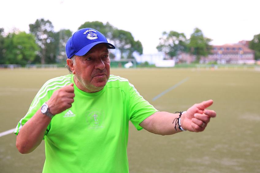 În cadrul unui amplu interviu acordat în exclusivitate Gazetei Sporturilor la Dortmund, Marcel Răducanu, 68 de ani, dă de pământ cu fotbalul românesc