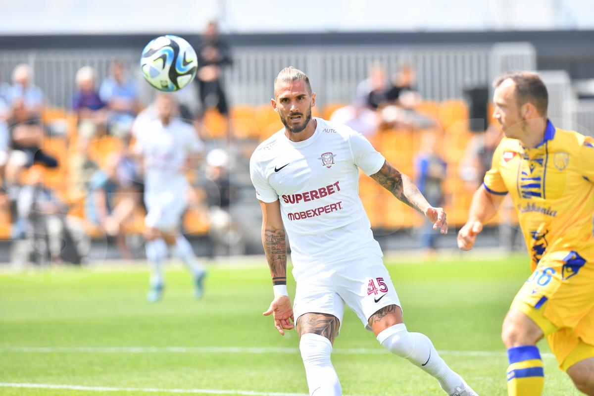Jayson Papeau l-a pus la punct pe Gigi Becali: „Să ne lase în pace, să mai vadă o dată Rapid - FCSB 5-1. Îi mai batem de 10 ori!”