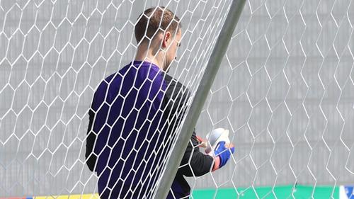 Neuer și cutia lui cu vaselină / Foto: Bild