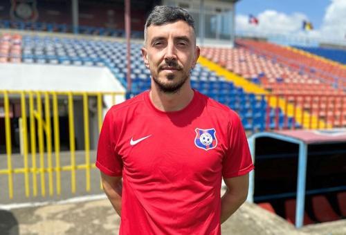 Ioan Hora s-a întors la clubul la care a făcut primii pași în fotbal / Sursă foto: fcbihor.ro