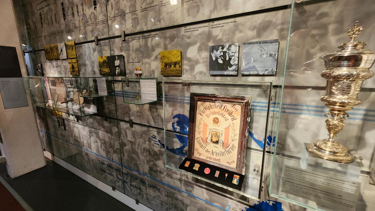 Vizită la Muzeul Jocurilor Olimpice » Își întâmpină vizitatorii cu un exponat spectaculos