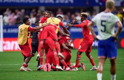 Șoc la Copa America! Ce a pățit SUA, acasă, în fața a 60.000 de spectatori » Uruguay a defilat, cu Nunez și Valverde dezlănțuiți