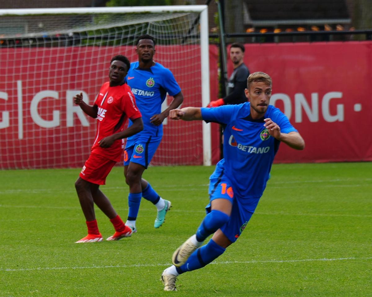 Impresionat de ce a văzut în cantonamentul celor de la FCSB din Olanda: „Unii jucători au avut un salt foarte mare” + Schimbare importantă pe banca tehnică a campioanei