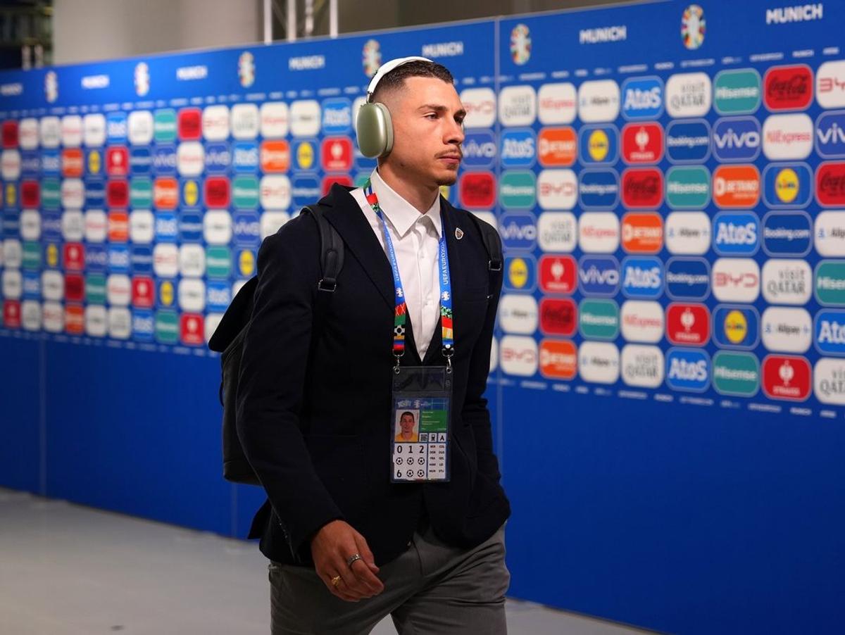 Bucurie ponderată chiar și după 3-0 cu Ucraina: „Am câștigat doar un meci. Suntem una dintre cele mai slab cotate echipe de la acest European”