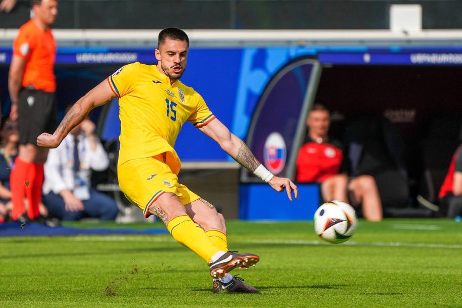 Andrei Burcă, în România - Slovacia // foto: Imago Images Se schimbă liniile la echipa națională? 5 modificări anticipate încă din toamnă, cu Mondialul la orizont