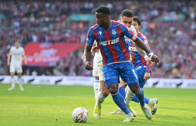 Crystal Palace, forțată să își vândă vedeta