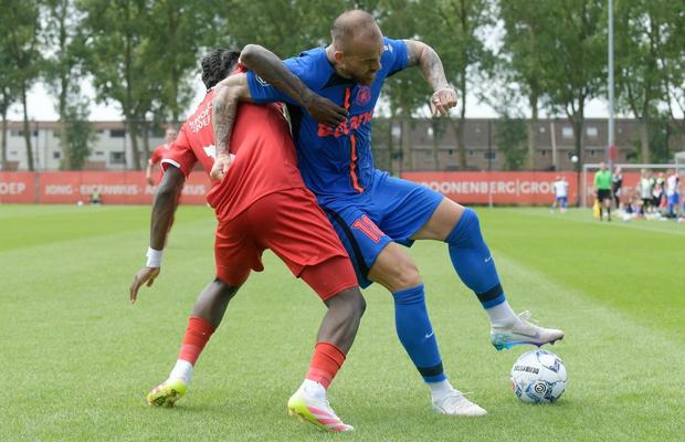 FCSB, victorie cu locul 4 din Olanda » Politic a marcat primul gol pentru roș-albaștri: spectacol făcut de campioni