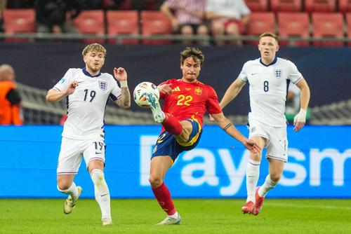 Chelsea a intrat în cursa pentru Harvey Elliott, starul de la EURO U21